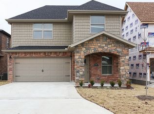 2707 SW Birds Nest Ln, Bentonville, AR 72712