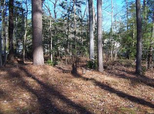 8 Parker Rd, Reedville, VA 22539