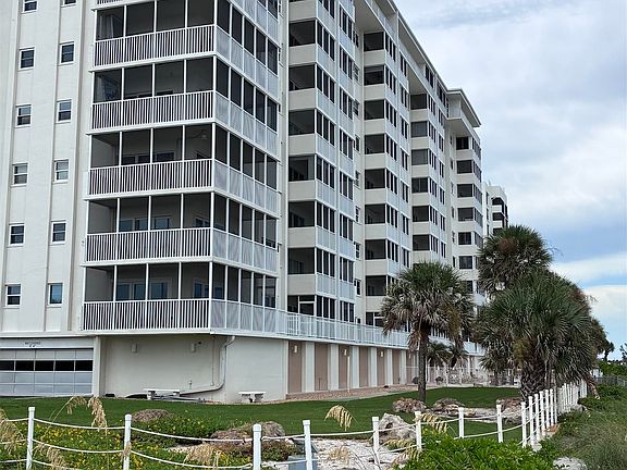 2nd image of 633 Alhambra Rd APT 307