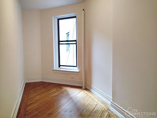 Rented by City Connections Realty | media 22