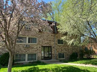 1020 3rd St #301, Farmington, MN 55024