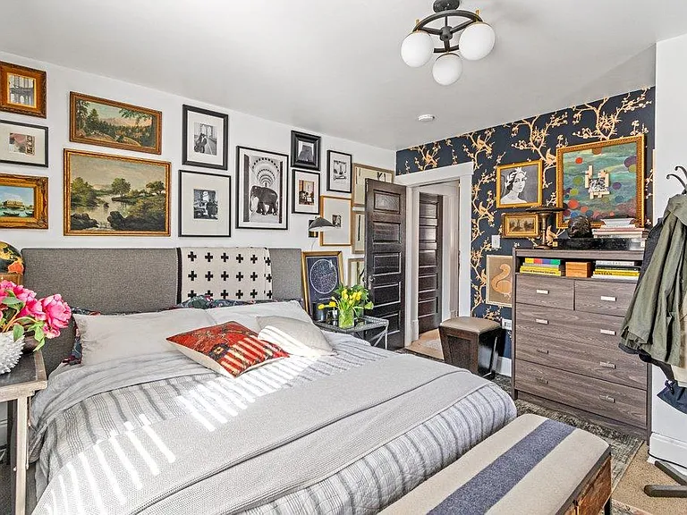 383 Schiller Aly — Photo 11