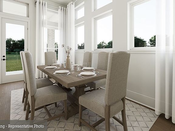 The Ariella - Dining