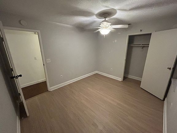 5th image of 1307 W Honeytree Ln #3