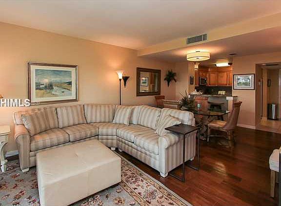 3rd image of 247 S Sea Pines Dr APT 1821