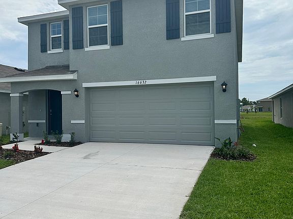 3rd image of 16623 Mosaic Oar Dr