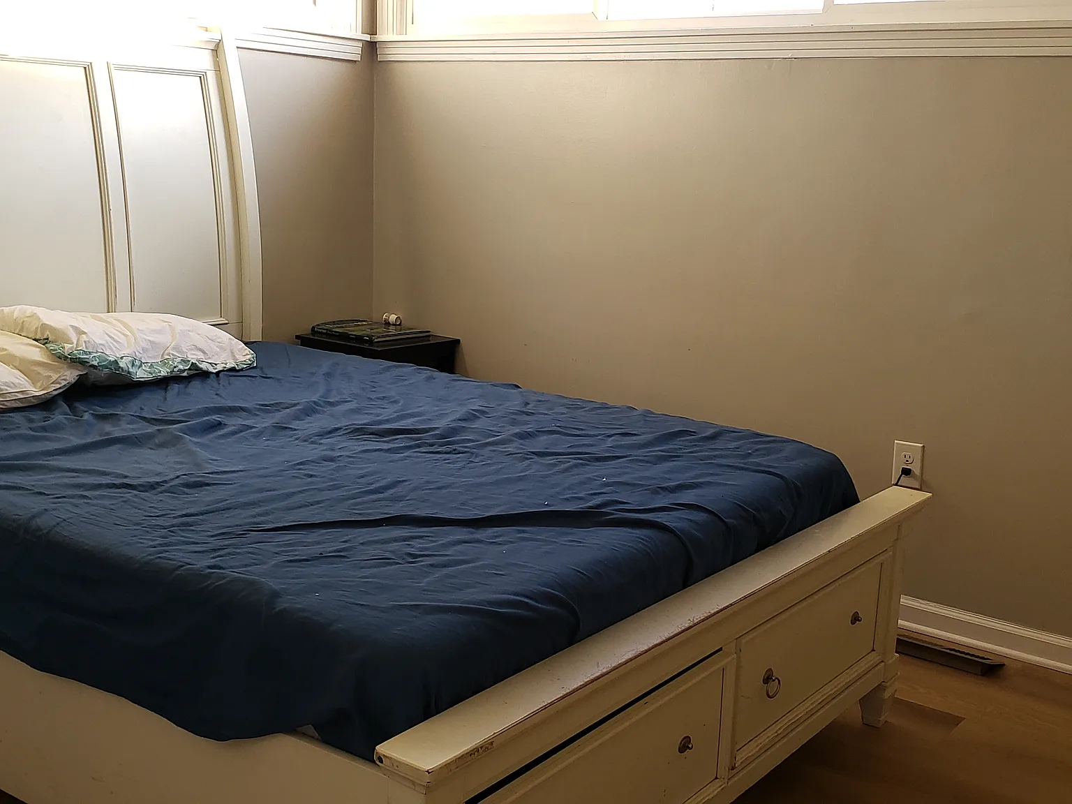 4 bed, 1100 sqft, $2,300 — Photo 4