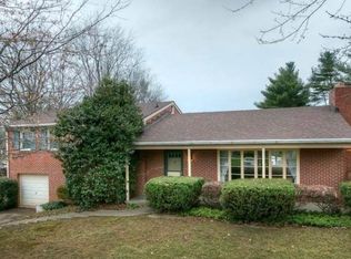 36 Sunnyview Dr, Phoenix, MD 21131