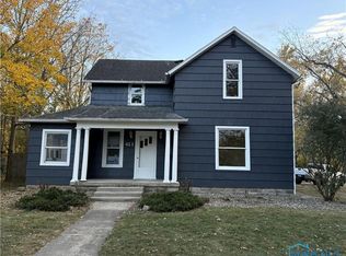 421 W Perry St, Paulding, OH 45879