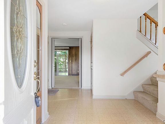 2nd image of 7739 Deerfield Rd