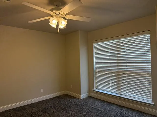 6004 Wagner Dr — Photo 4
