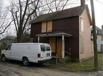 3rd image of 1359 E Engler St