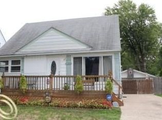 18428 Negaunee, Redford, MI 48240