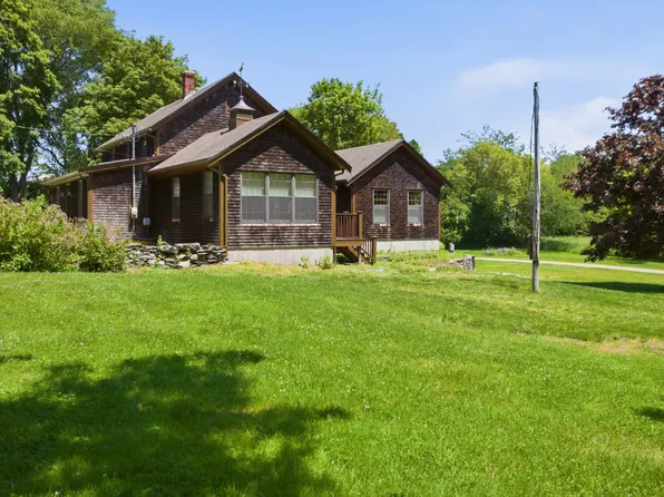 1861 E Main Rd, Portsmouth, RI 02871