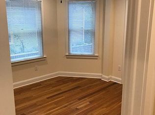 39 Grand Ave, Rockville Centre, NY 11570
