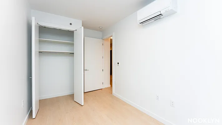 Rented by Nooklyn NYC LLC | media 9