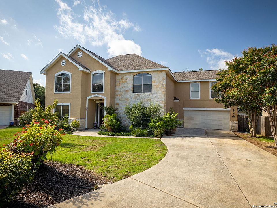 1st image of 622 MESA LANE