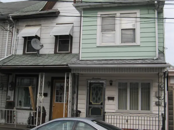 17 S Rock St, Shamokin, PA 17872