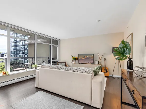 1708 Columbia St #514, Vancouver, BC V5Y 0H7