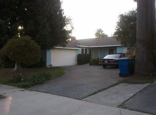 9007 Lemona Ave, North Hills, CA 91343