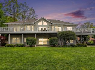 25315 Island View Ln, Sturgis, MI 49091
