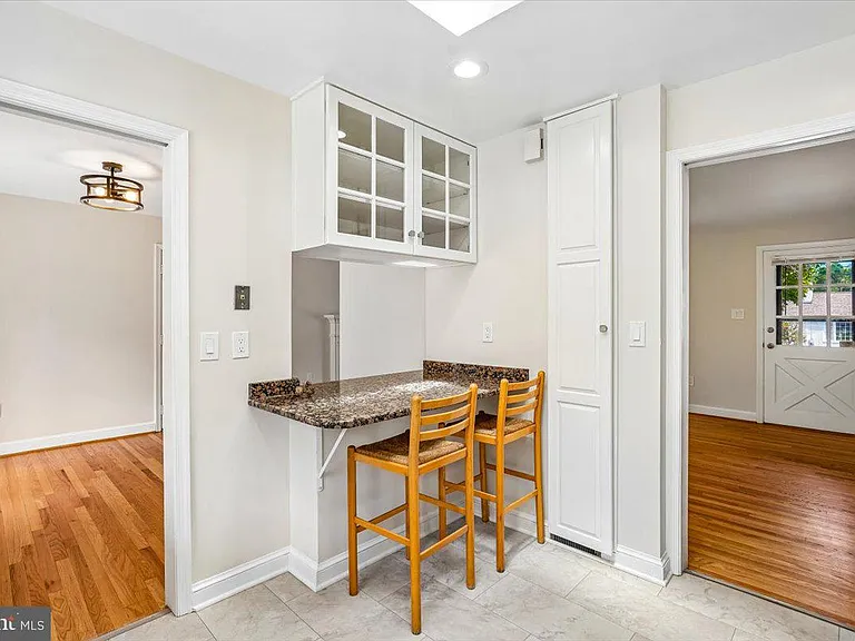 5006 Benton Ave — Photo 12