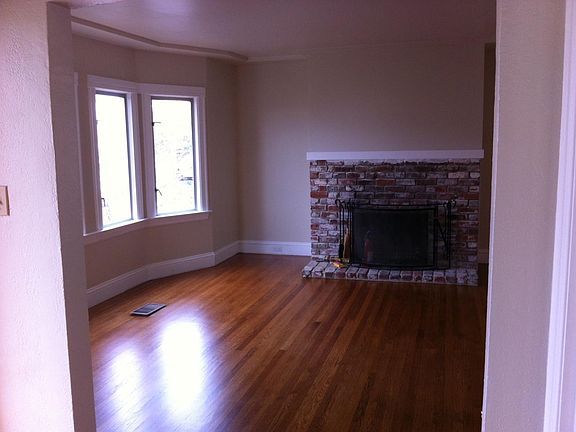 4th image of 2336 Cecilia Ave