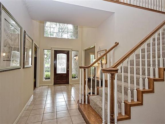 3rd image of 7100 Anaqua Dr