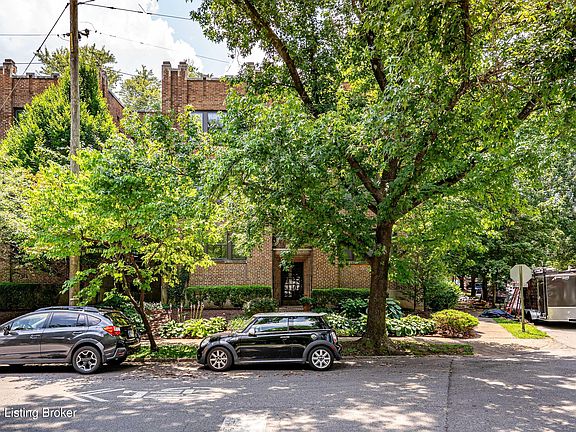 2nd image of 1300 Everett Ave APT 6