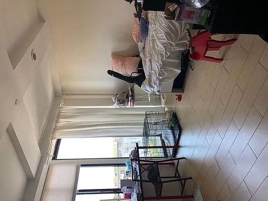 Rented by 18 REALTY | media 7