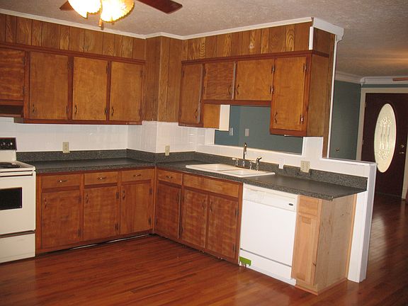 5th image of 1643 Dellwood Ave