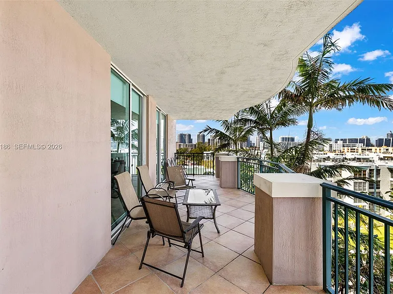 17555 Atlantic Blvd #708 — Photo 46