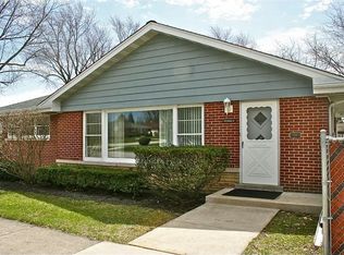 420 N Russel St, Mount Prospect, IL 60056