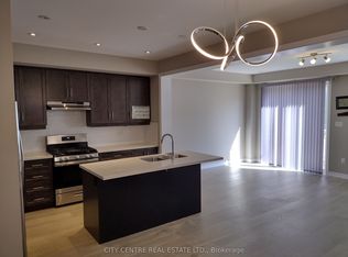 3329 Mockingbird Cmn, Oakville, ON L6H 0X1