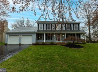 27 Andover Way, Hamilton, NJ 08610