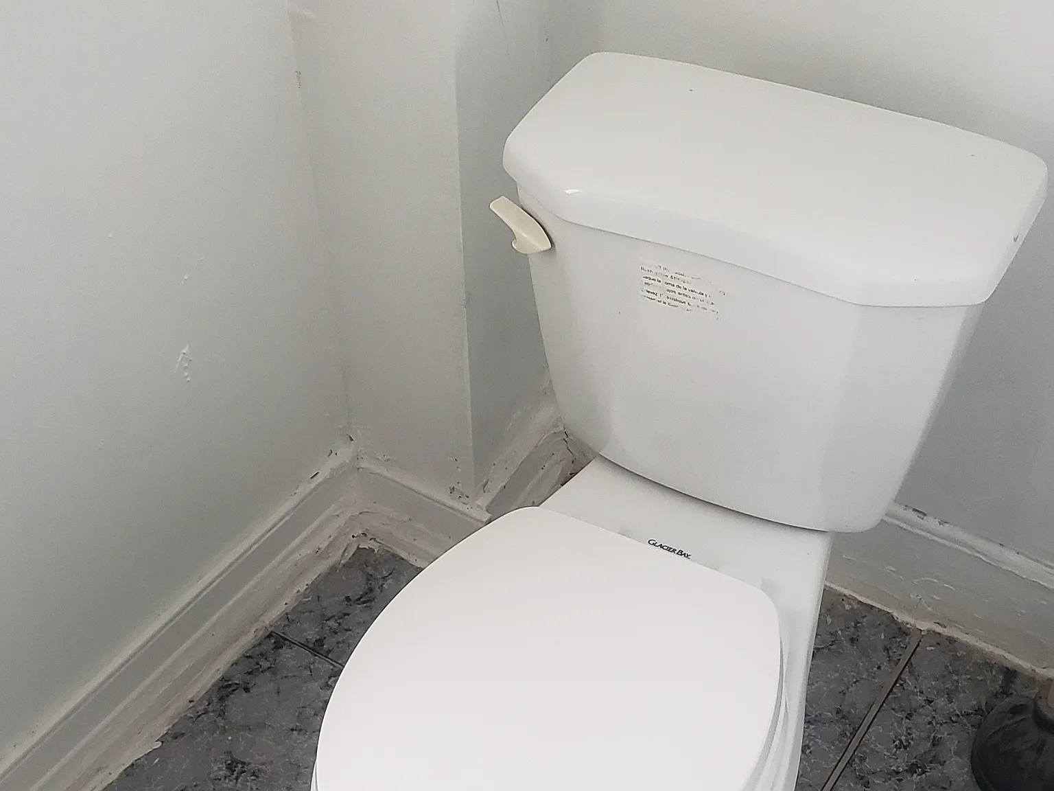 2 bed, 975 sqft, $1,400 — Photo 3