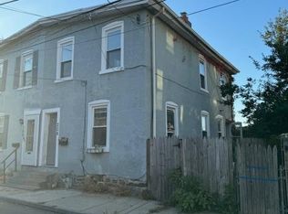 206 Sheas Ter, Ardmore, PA 19003