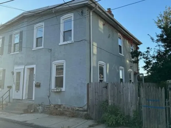 206 Sheas Ter, Ardmore, PA 19003