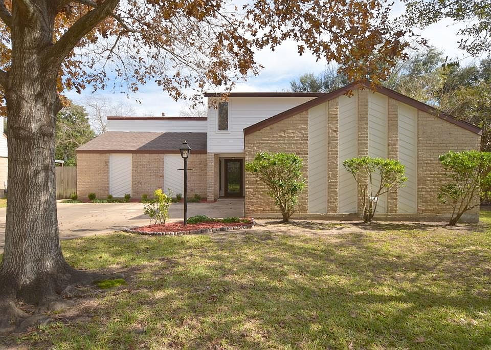 1st image of 4758 Eagle Trail Dr