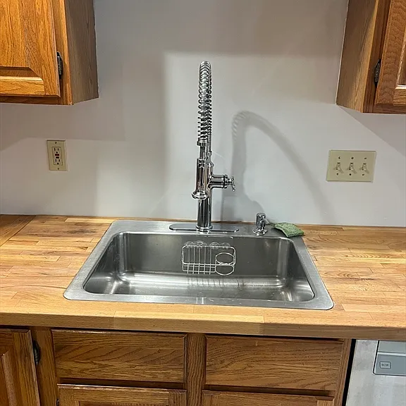 7 Gorham Rd #2L — Photo 10