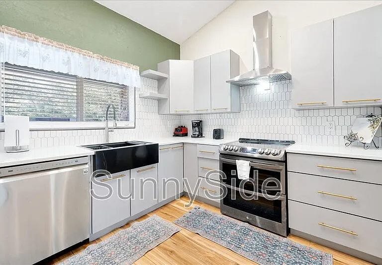 42 Nottingham Way #A — Photo 14