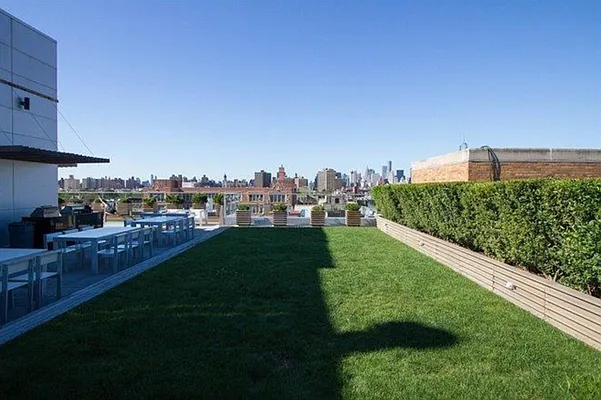 Sold by Zumper Inc | media 10