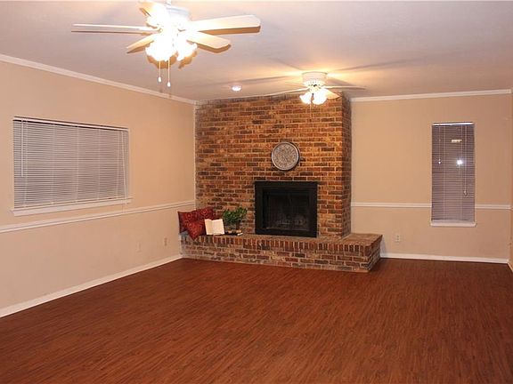 5th image of 2417 Jewell Dr