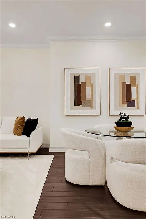 2 bed, 2.0 bath, 1540 sqft, $5,500 — Photo 3