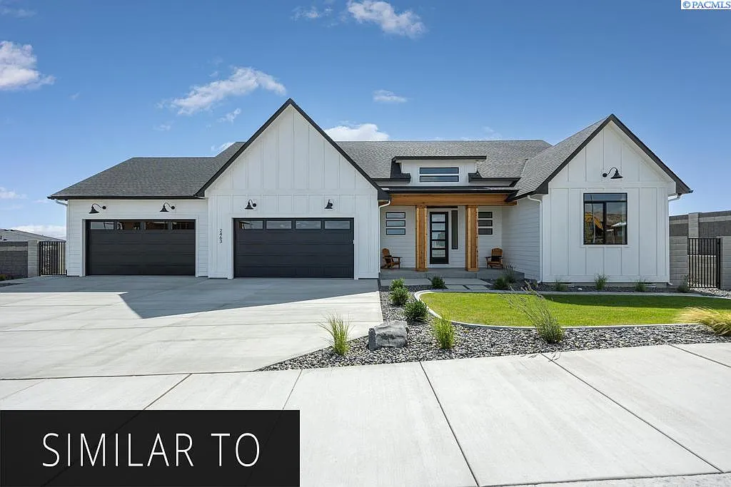 102904 Addison Ave photo 1