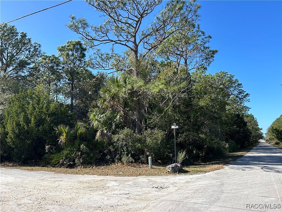 1st image of 1172 N Lorri Ter