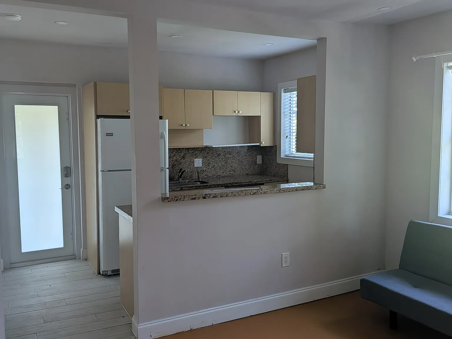 1 bed, 400 sqft, $2,000 — Photo 2