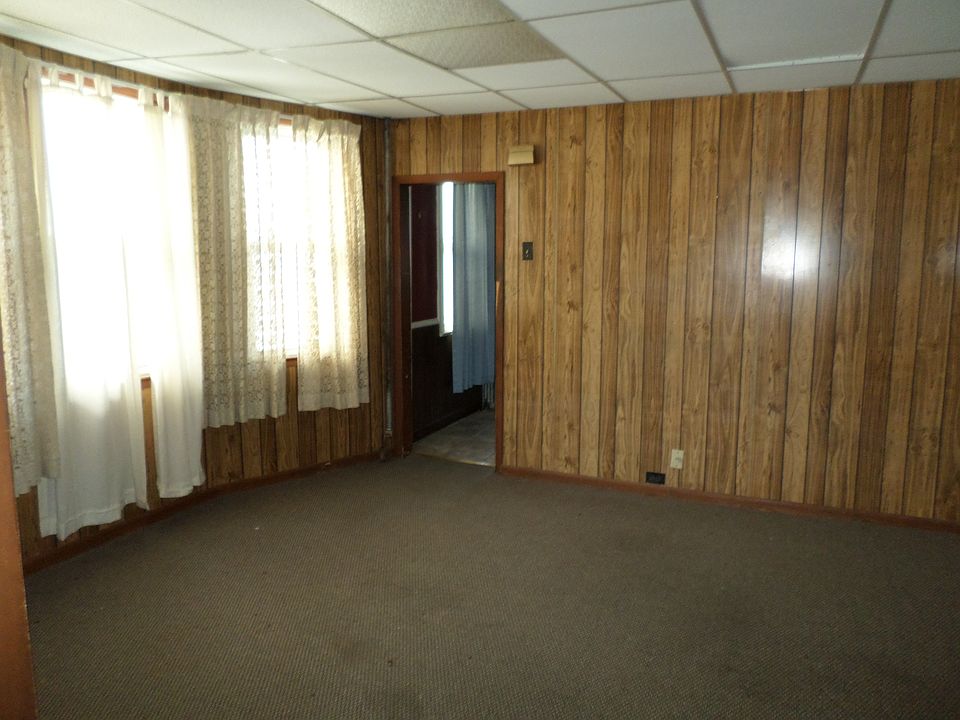 2nd image of 1207 Lincoln Ave