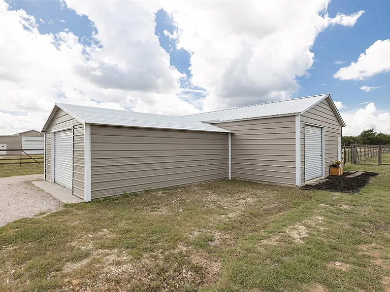 215 Mesa Vista Dr — Photo 37