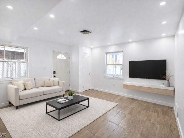 87 Merseles St